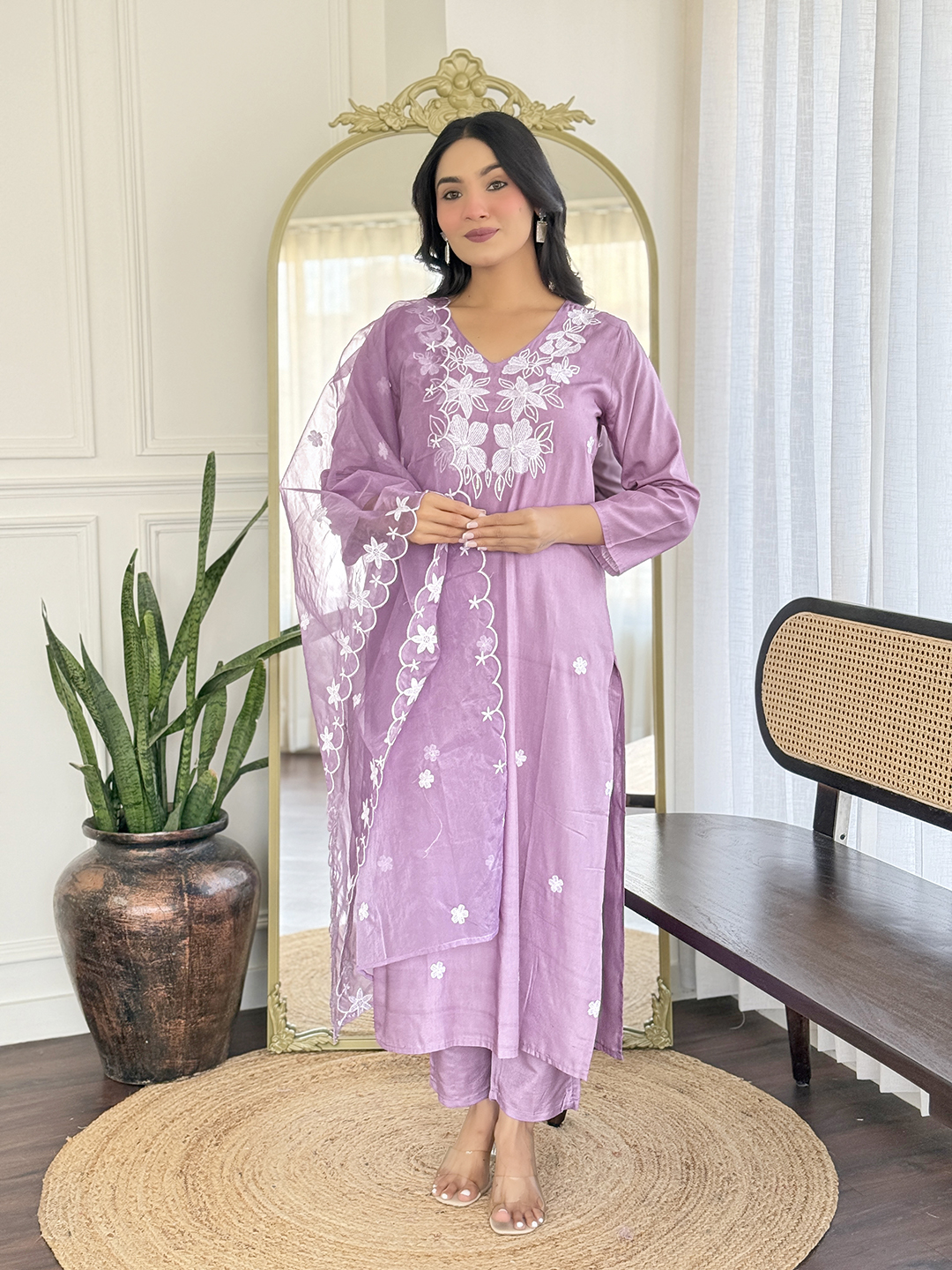 Elegant lavender kurti with delicate white floral embroidery and a matching sheer dupatta. - Image 11